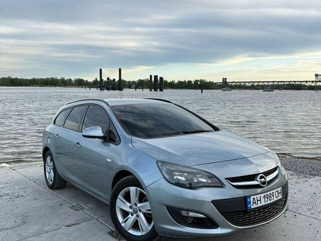 Серый Опель Астра, объемом двигателя 1.6 л и пробегом 236 тыс. км за 6900 $, фото 1 на Automoto.ua
