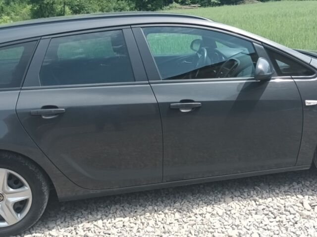 Сірий Опель Астра, об'ємом двигуна 1.7 л та пробігом 224 тис. км за 8200 $, фото 1 на Automoto.ua