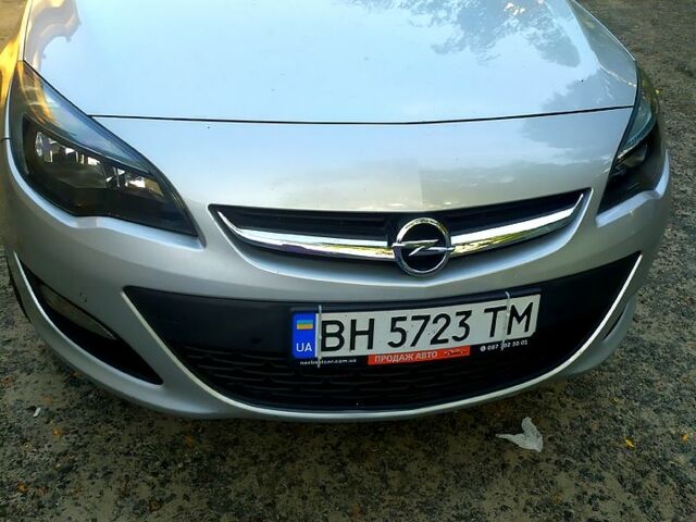 Серый Опель Астра, объемом двигателя 1.6 л и пробегом 13000 тыс. км за 9999 $, фото 1 на Automoto.ua