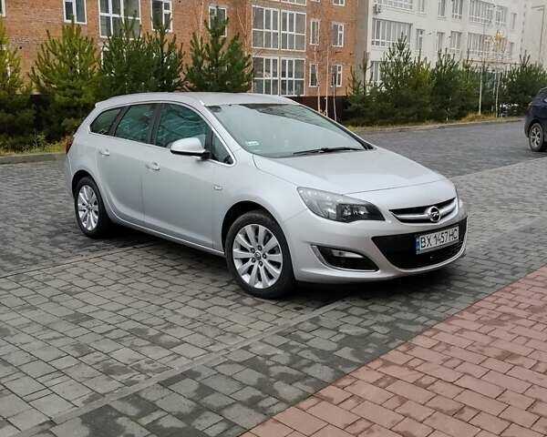 Серый Опель Астра, объемом двигателя 1.7 л и пробегом 230 тыс. км за 7900 $, фото 1 на Automoto.ua