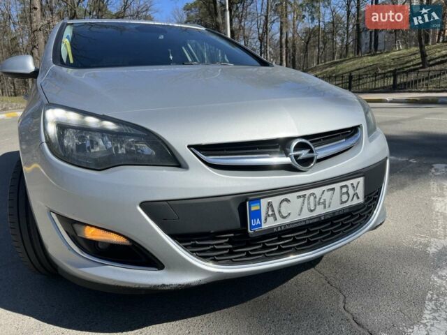 Серый Опель Астра, объемом двигателя 1.6 л и пробегом 265 тыс. км за 8800 $, фото 1 на Automoto.ua