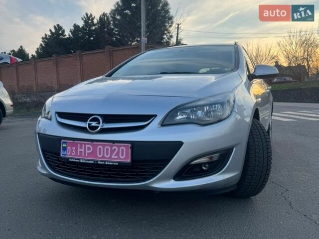Серый Опель Астра, объемом двигателя 1.6 л и пробегом 177 тыс. км за 9500 $, фото 1 на Automoto.ua