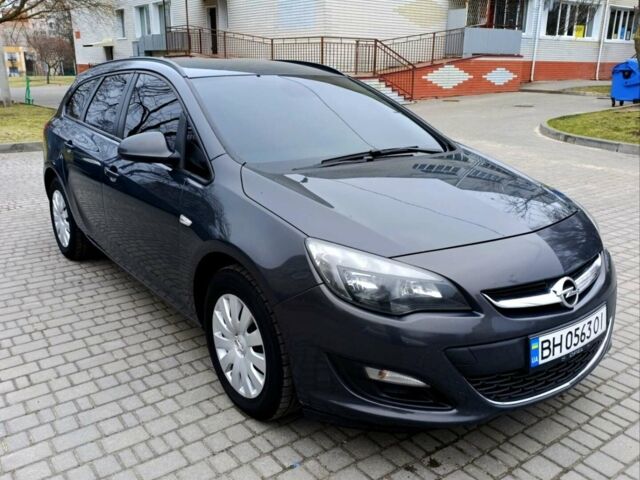 Серый Опель Астра, объемом двигателя 1.6 л и пробегом 246 тыс. км за 8999 $, фото 1 на Automoto.ua
