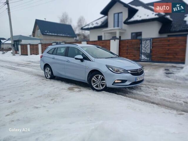 Серый Опель Астра, объемом двигателя 1.6 л и пробегом 217 тыс. км за 8750 $, фото 1 на Automoto.ua