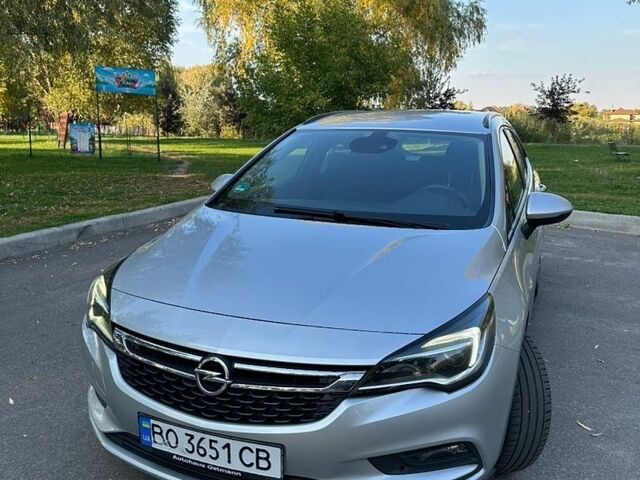 Серый Опель Астра, объемом двигателя 1.6 л и пробегом 222 тыс. км за 9900 $, фото 1 на Automoto.ua
