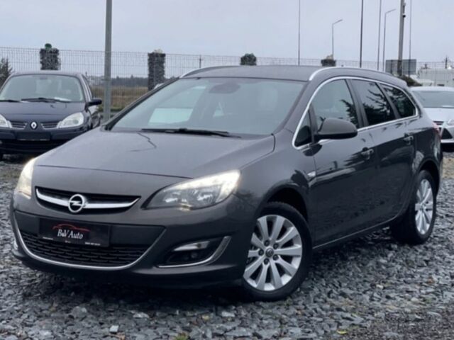 Серый Опель Астра, объемом двигателя 1.6 л и пробегом 214 тыс. км за 8200 $, фото 1 на Automoto.ua