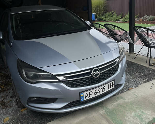 Серый Опель Астра, объемом двигателя 1.6 л и пробегом 320 тыс. км за 7600 $, фото 1 на Automoto.ua