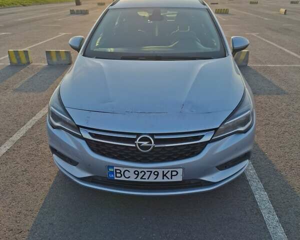 Серый Опель Астра, объемом двигателя 1.6 л и пробегом 216 тыс. км за 8300 $, фото 1 на Automoto.ua