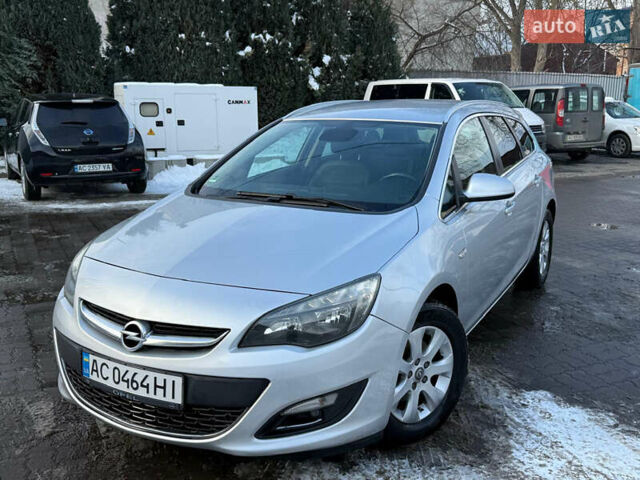 Серый Опель Астра, объемом двигателя 1.6 л и пробегом 196 тыс. км за 8000 $, фото 1 на Automoto.ua