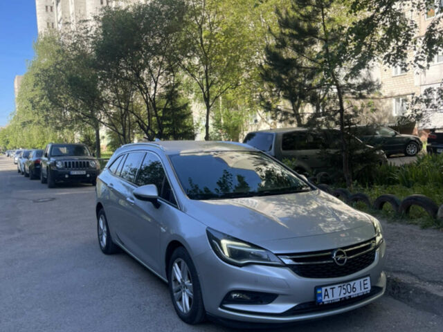 Серый Опель Астра, объемом двигателя 1.6 л и пробегом 244 тыс. км за 10800 $, фото 1 на Automoto.ua