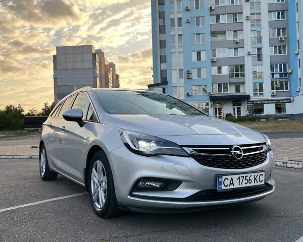 Сірий Опель Астра, об'ємом двигуна 1.6 л та пробігом 239 тис. км за 11200 $, фото 1 на Automoto.ua