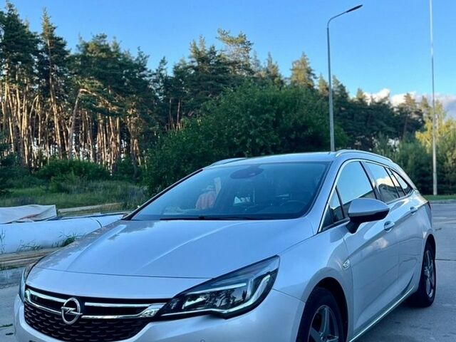 Сірий Опель Астра, об'ємом двигуна 1.6 л та пробігом 220 тис. км за 10600 $, фото 1 на Automoto.ua