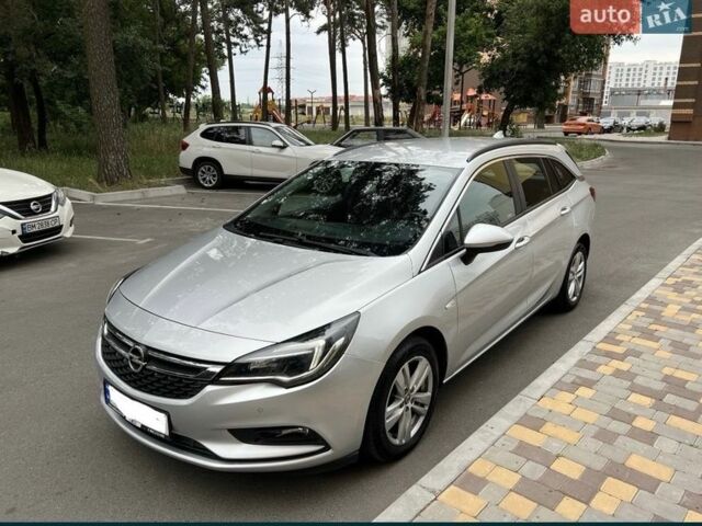 Сірий Опель Астра, об'ємом двигуна 1.6 л та пробігом 260 тис. км за 11100 $, фото 1 на Automoto.ua