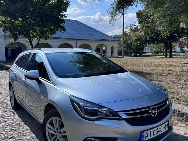 Сірий Опель Астра, об'ємом двигуна 1.6 л та пробігом 215 тис. км за 9300 $, фото 1 на Automoto.ua