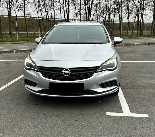 Сірий Опель Астра, об'ємом двигуна 1.6 л та пробігом 158 тис. км за 9900 $, фото 1 на Automoto.ua