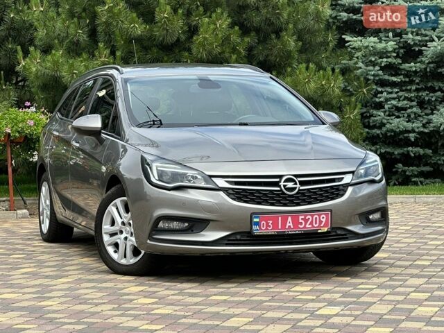 Сірий Опель Астра, об'ємом двигуна 1.6 л та пробігом 177 тис. км за 8900 $, фото 1 на Automoto.ua