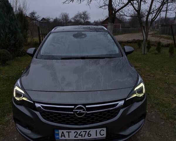 Серый Опель Астра, объемом двигателя 1.6 л и пробегом 192 тыс. км за 12100 $, фото 1 на Automoto.ua