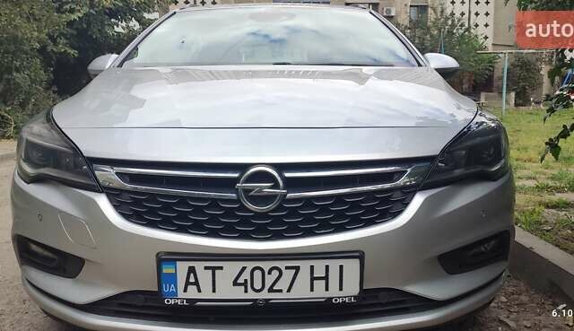 Серый Опель Астра, объемом двигателя 1.6 л и пробегом 248 тыс. км за 13000 $, фото 1 на Automoto.ua