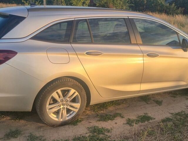 Сірий Опель Астра, об'ємом двигуна 1.6 л та пробігом 278 тис. км за 11200 $, фото 1 на Automoto.ua