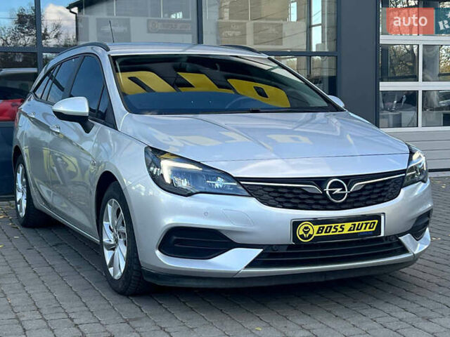 Серый Опель Астра, объемом двигателя 1.5 л и пробегом 110 тыс. км за 13000 $, фото 1 на Automoto.ua