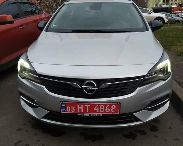 Серый Опель Астра, объемом двигателя 1.5 л и пробегом 129 тыс. км за 13400 $, фото 1 на Automoto.ua