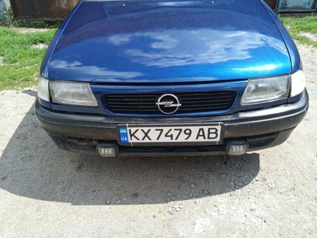 Синій Опель Астра, об'ємом двигуна 1.7 л та пробігом 355 тис. км за 1950 $, фото 1 на Automoto.ua