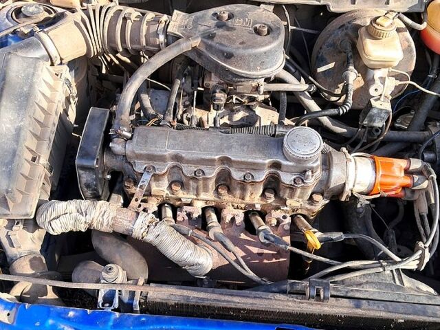 Синий Опель Астра, объемом двигателя 1.4 л и пробегом 200 тыс. км за 2100 $, фото 1 на Automoto.ua