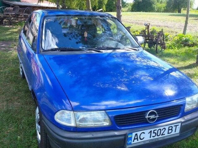Синій Опель Астра, об'ємом двигуна 1.6 л та пробігом 170 тис. км за 1803 $, фото 1 на Automoto.ua