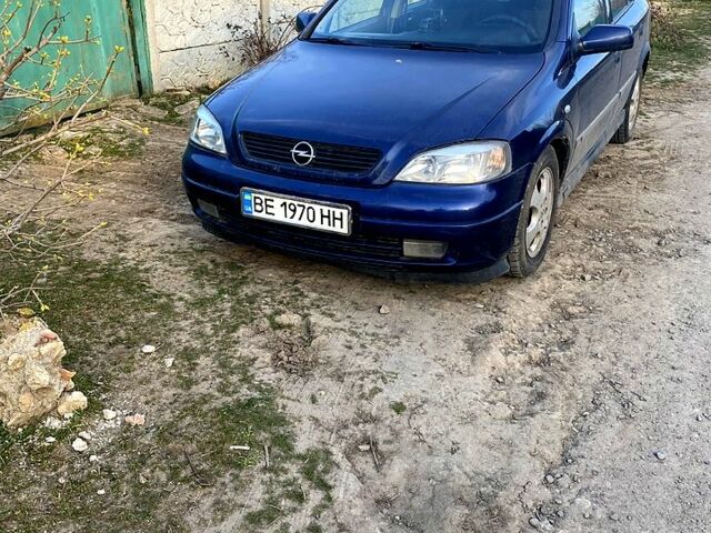Синий Опель Астра, объемом двигателя 2 л и пробегом 300 тыс. км за 2899 $, фото 1 на Automoto.ua