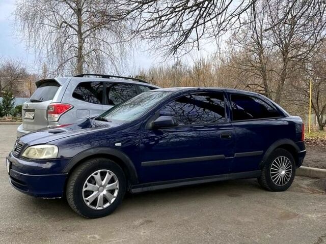 Синій Опель Астра, об'ємом двигуна 1.2 л та пробігом 487 тис. км за 1700 $, фото 1 на Automoto.ua
