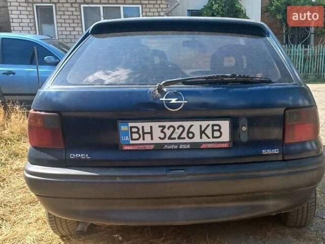 Синій Опель Астра, об'ємом двигуна 1.39 л та пробігом 270 тис. км за 1700 $, фото 1 на Automoto.ua