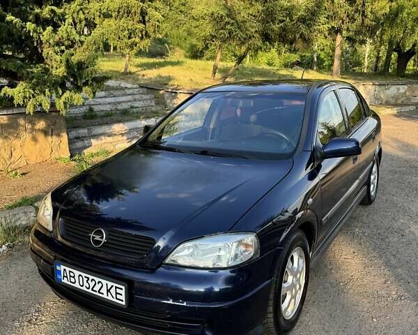 Синий Опель Астра, объемом двигателя 1.6 л и пробегом 302 тыс. км за 2800 $, фото 1 на Automoto.ua