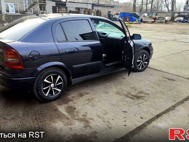 Синий Опель Астра, объемом двигателя 1.6 л и пробегом 0 тыс. км за 3200 $, фото 1 на Automoto.ua