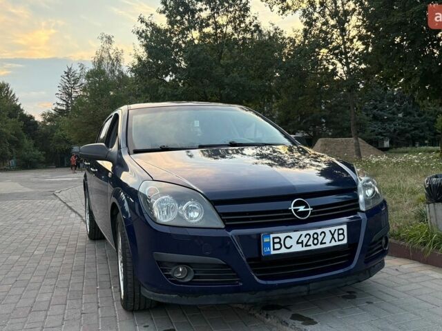 Синій Опель Астра, об'ємом двигуна 1.36 л та пробігом 253 тис. км за 4200 $, фото 1 на Automoto.ua