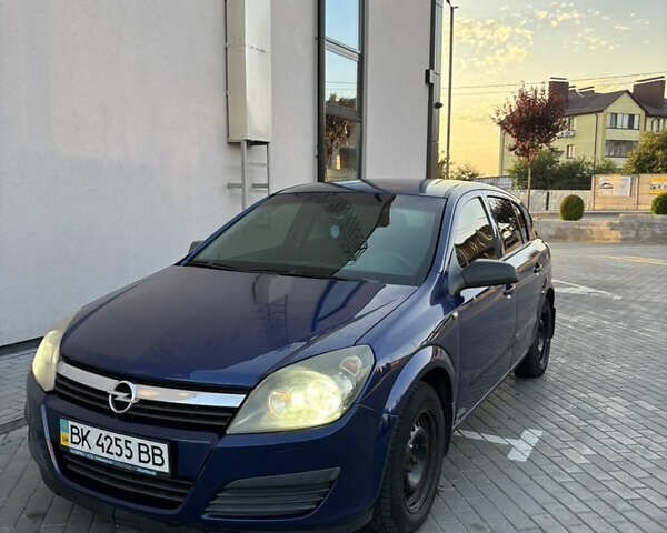 Синій Опель Астра, об'ємом двигуна 1.4 л та пробігом 350 тис. км за 3150 $, фото 1 на Automoto.ua