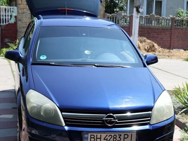 Синій Опель Астра, об'ємом двигуна 1.8 л та пробігом 300 тис. км за 4500 $, фото 1 на Automoto.ua