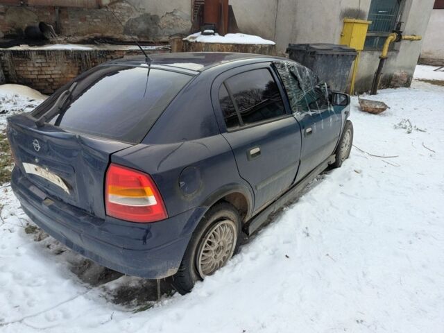 Синий Опель Астра, объемом двигателя 0 л и пробегом 299 тыс. км за 470 $, фото 1 на Automoto.ua