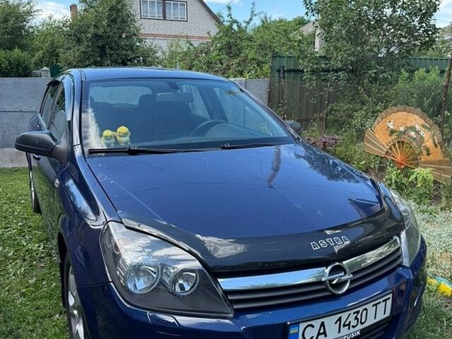Синій Опель Астра, об'ємом двигуна 1.8 л та пробігом 224 тис. км за 4900 $, фото 1 на Automoto.ua