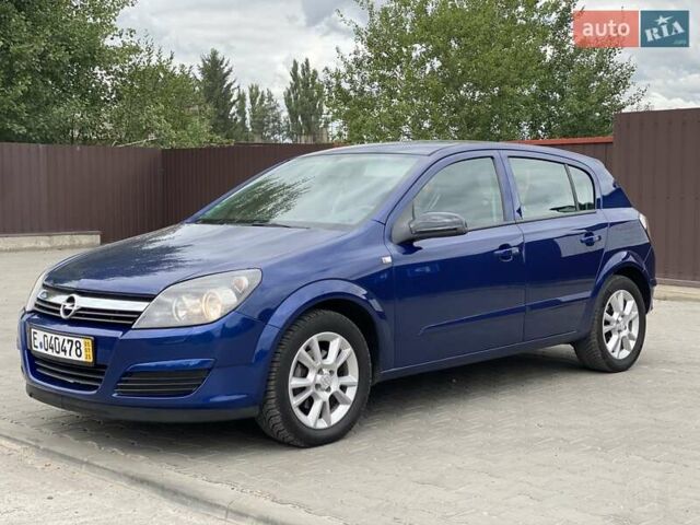 Синий Опель Астра, объемом двигателя 1.6 л и пробегом 222 тыс. км за 5250 $, фото 1 на Automoto.ua