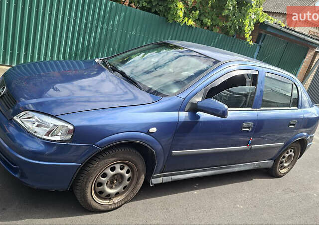 Синій Опель Астра, об'ємом двигуна 1.6 л та пробігом 261 тис. км за 3000 $, фото 1 на Automoto.ua