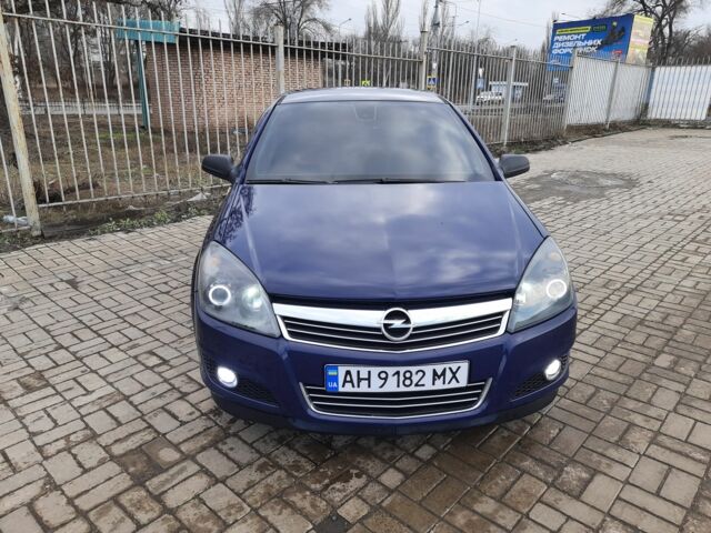 Синий Опель Астра, объемом двигателя 1.6 л и пробегом 204 тыс. км за 5850 $, фото 1 на Automoto.ua