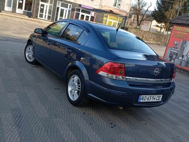 Синий Опель Астра, объемом двигателя 1.6 л и пробегом 252 тыс. км за 4200 $, фото 1 на Automoto.ua