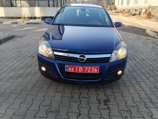 Синій Опель Астра, об'ємом двигуна 1.6 л та пробігом 220 тис. км за 4500 $, фото 1 на Automoto.ua