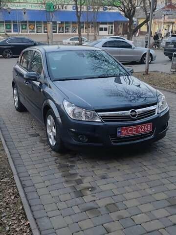 Синий Опель Астра, объемом двигателя 1.6 л и пробегом 195 тыс. км за 6100 $, фото 1 на Automoto.ua