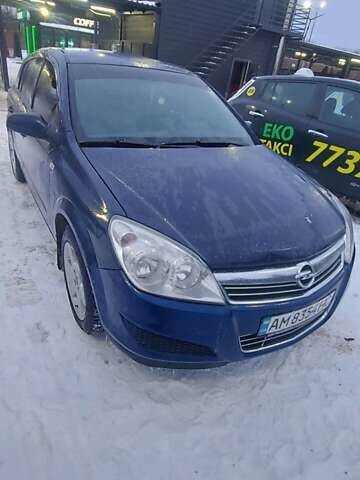 Синий Опель Астра, объемом двигателя 1.4 л и пробегом 288 тыс. км за 4000 $, фото 1 на Automoto.ua