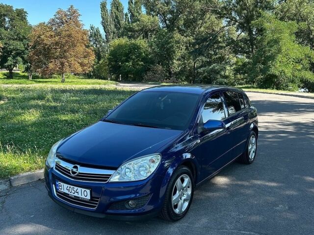 Синій Опель Астра, об'ємом двигуна 1.36 л та пробігом 238 тис. км за 4500 $, фото 1 на Automoto.ua