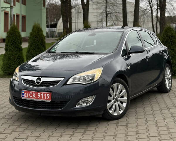 Синий Опель Астра, объемом двигателя 1.6 л и пробегом 144 тыс. км за 6850 $, фото 1 на Automoto.ua