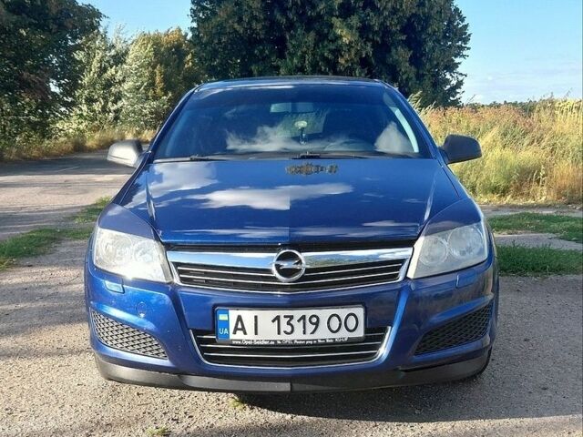 Синій Опель Астра, об'ємом двигуна 1.7 л та пробігом 230 тис. км за 5500 $, фото 1 на Automoto.ua
