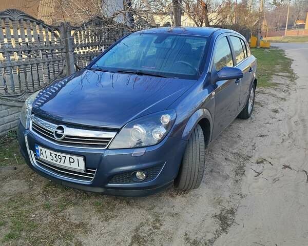 Синий Опель Астра, объемом двигателя 1.8 л и пробегом 148 тыс. км за 5600 $, фото 1 на Automoto.ua