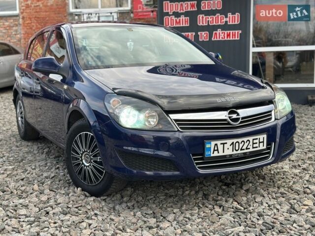 Синий Опель Астра, объемом двигателя 1.6 л и пробегом 297 тыс. км за 5200 $, фото 1 на Automoto.ua